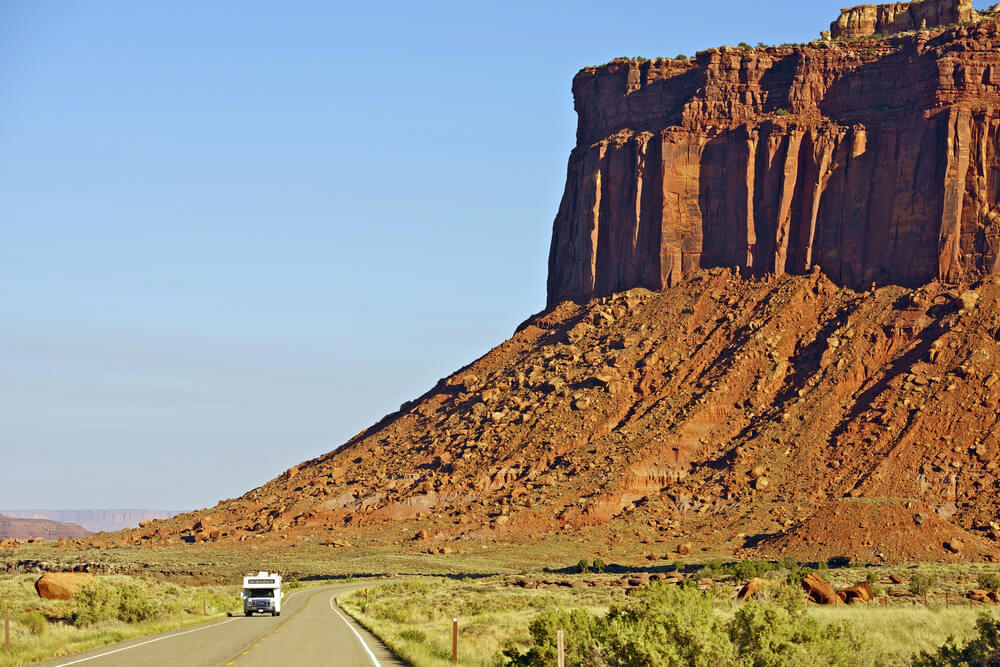 Driving an RV through the best state parks in Utah is a great way to enjoy all the beauty.